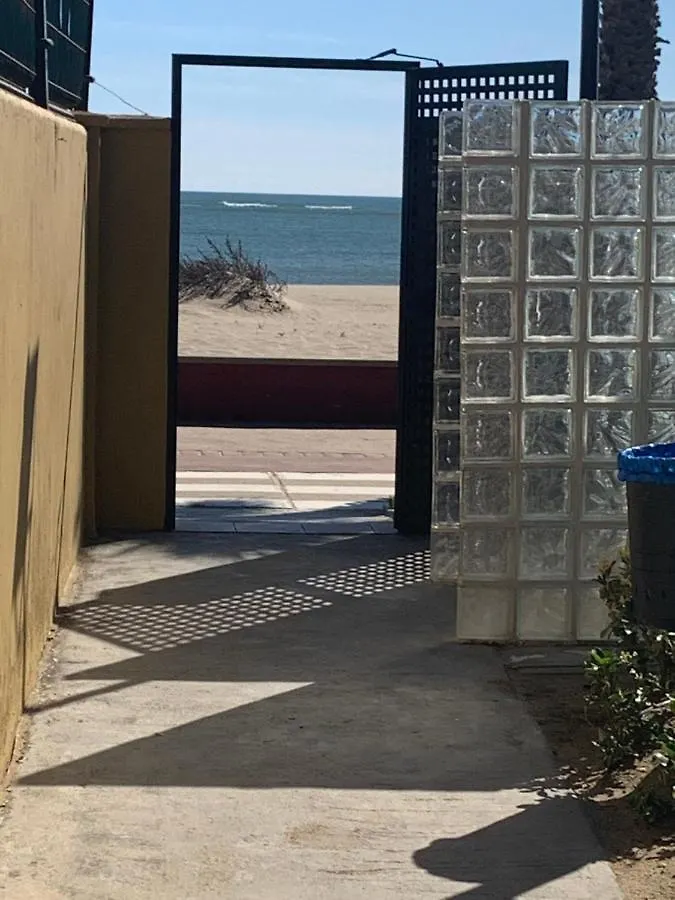 Apartman Primera Linea De Playa Con Vistas Al Mar Isla Canela